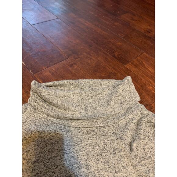 CUTE Women's Black and White A Line Turtleneck - Size L - Picture 3 of 5